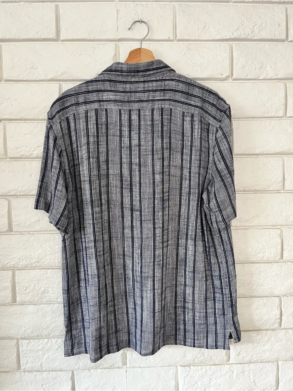 NWT Banana Republic Men’s Textured Linen Resort Button Down Shirt Blue Medium